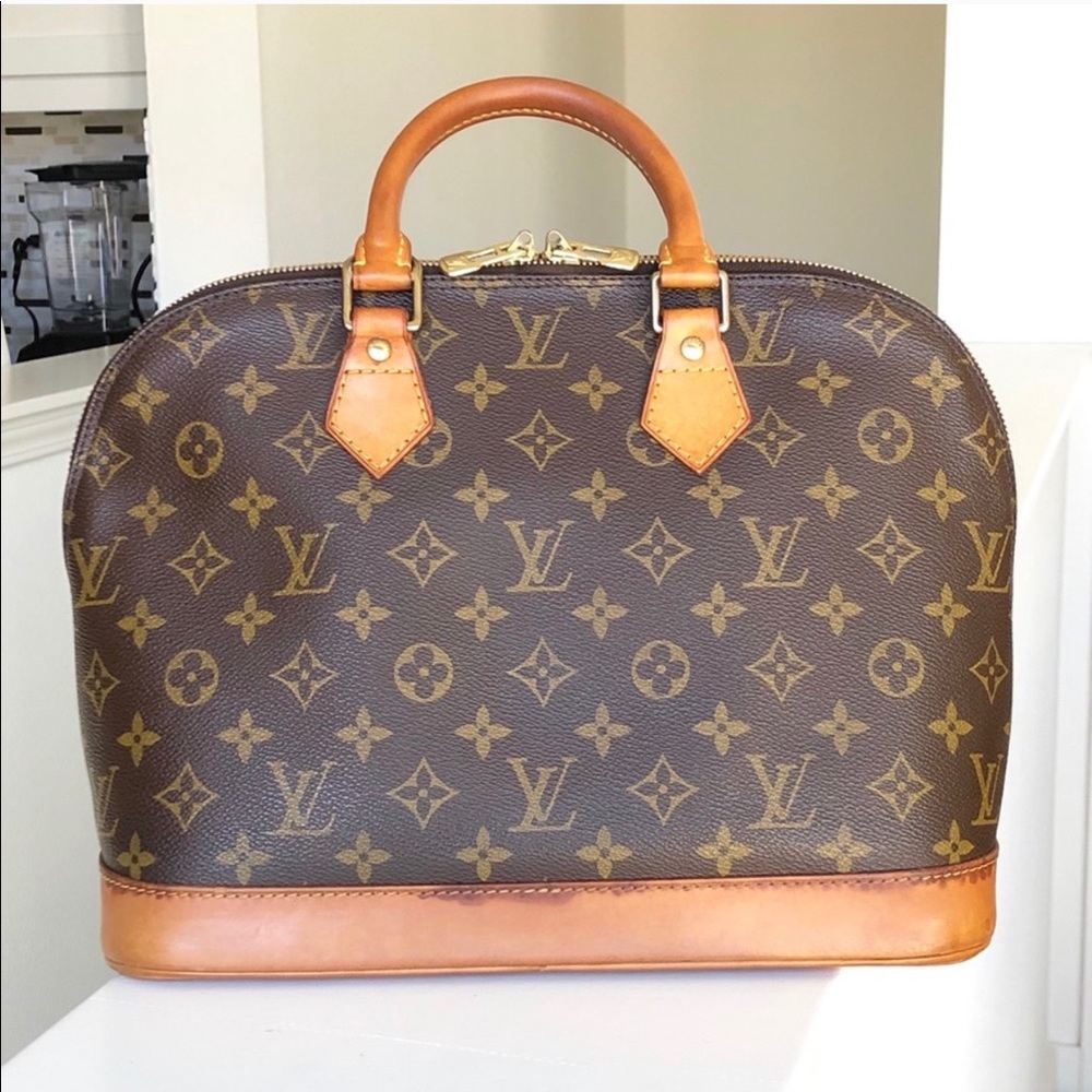 Authentic Louis monogrammed Alma
